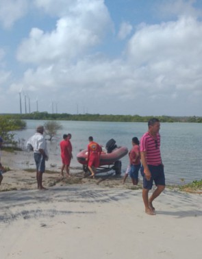 O corpo da v&iacute;tima foi resgatado no rio Parajuru, entre 7 a 11 km do local do acidente