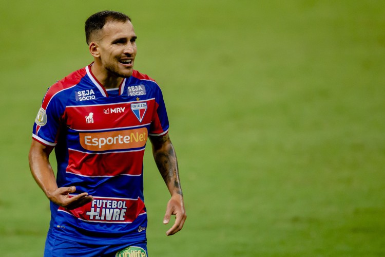 Fragapane jogou apenas 135 minutos com a camisa do Fortaleza e há quatro jogos não é relacionado 