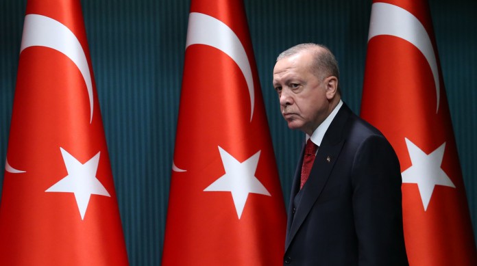 Presidente turco, Recep Tayyip Erdogan, elevou o tom contra a Armênia, rival histórico da Turquia