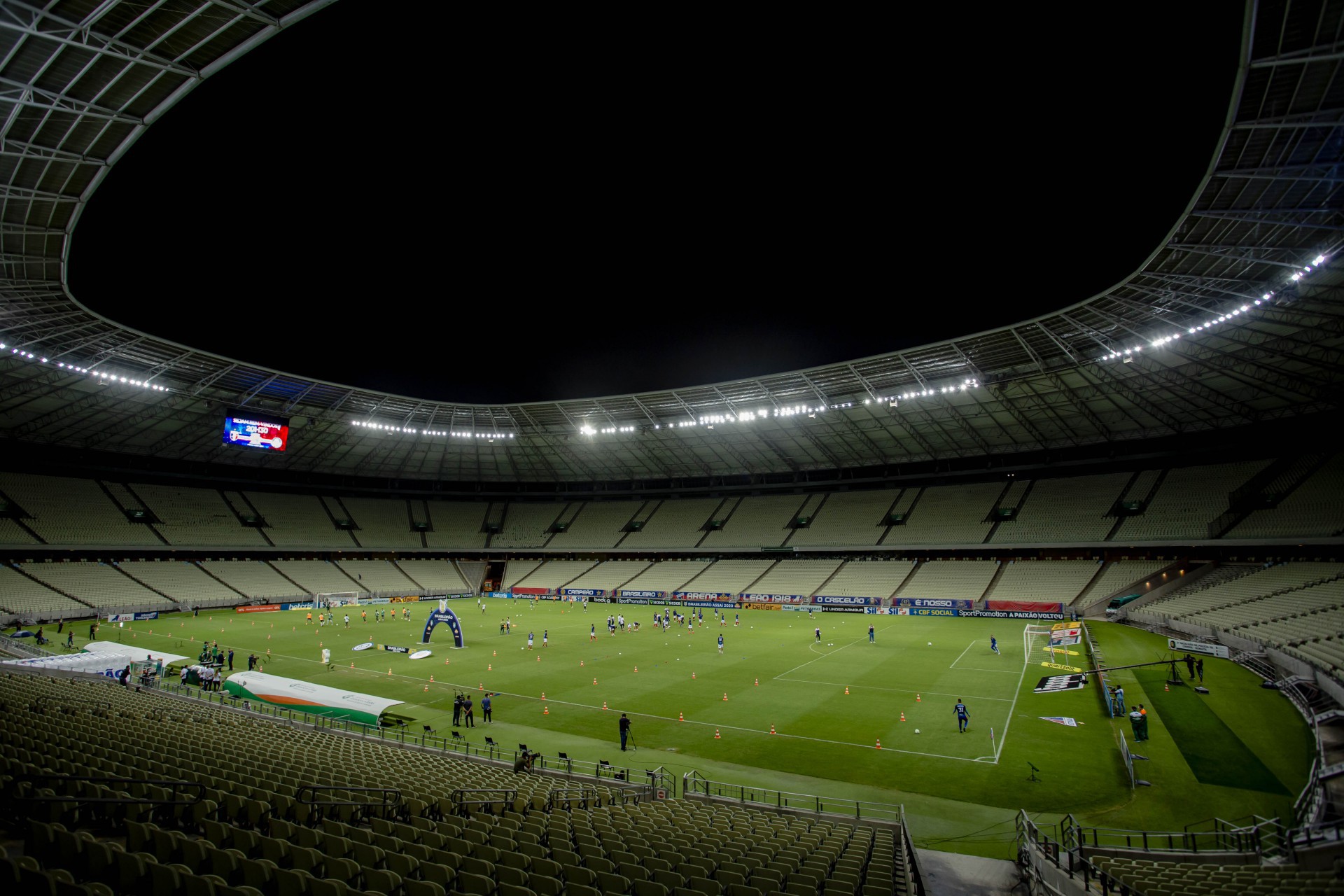 Arena Castelão recebe pela 1ª vez jogo exclusivo com público feminino -  Governo do Estado do Ceará