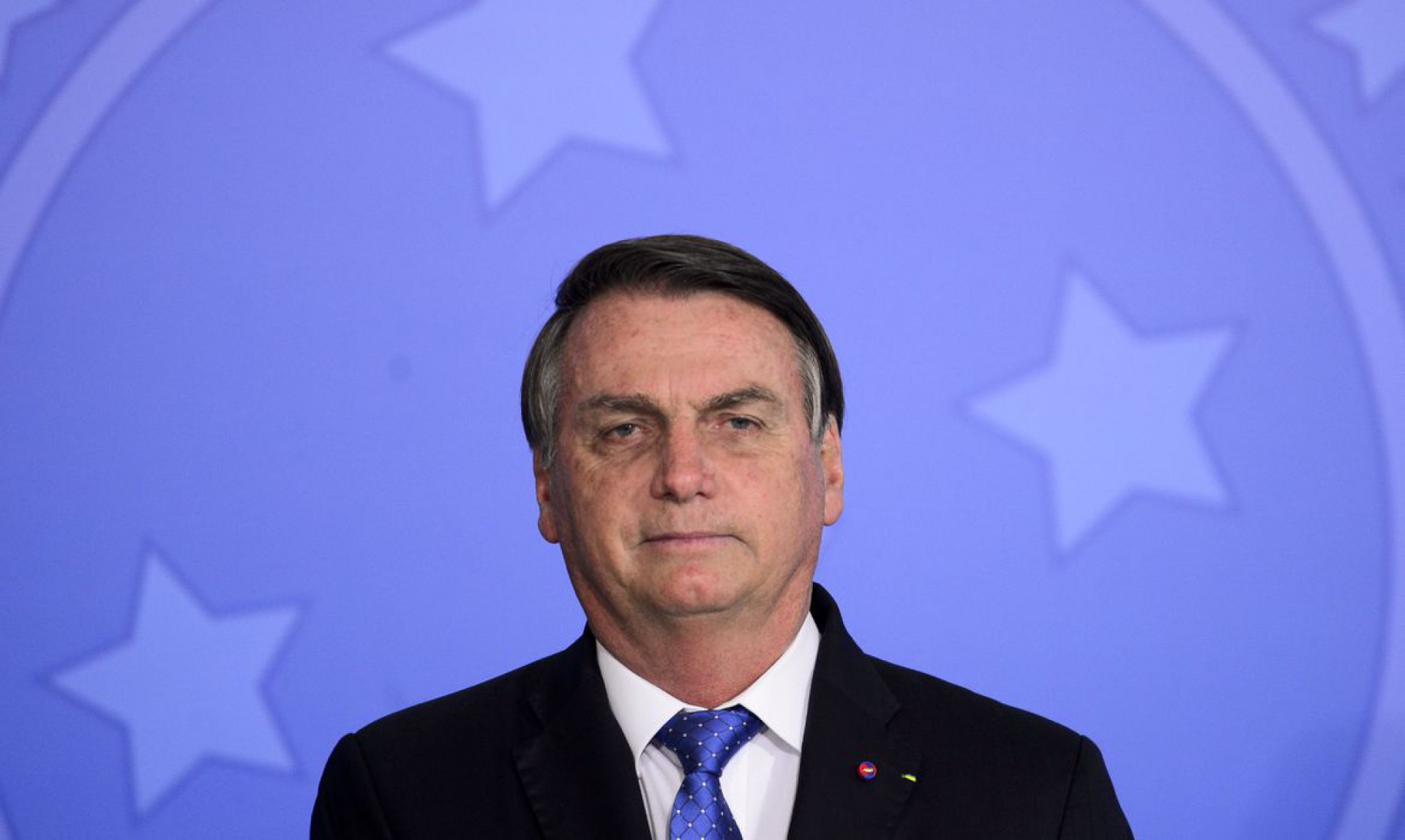 Presidente Jair Bolsonaro havia desautorizado o ministro da Saúde, Eduardo Pazuello, de importar o imunizante