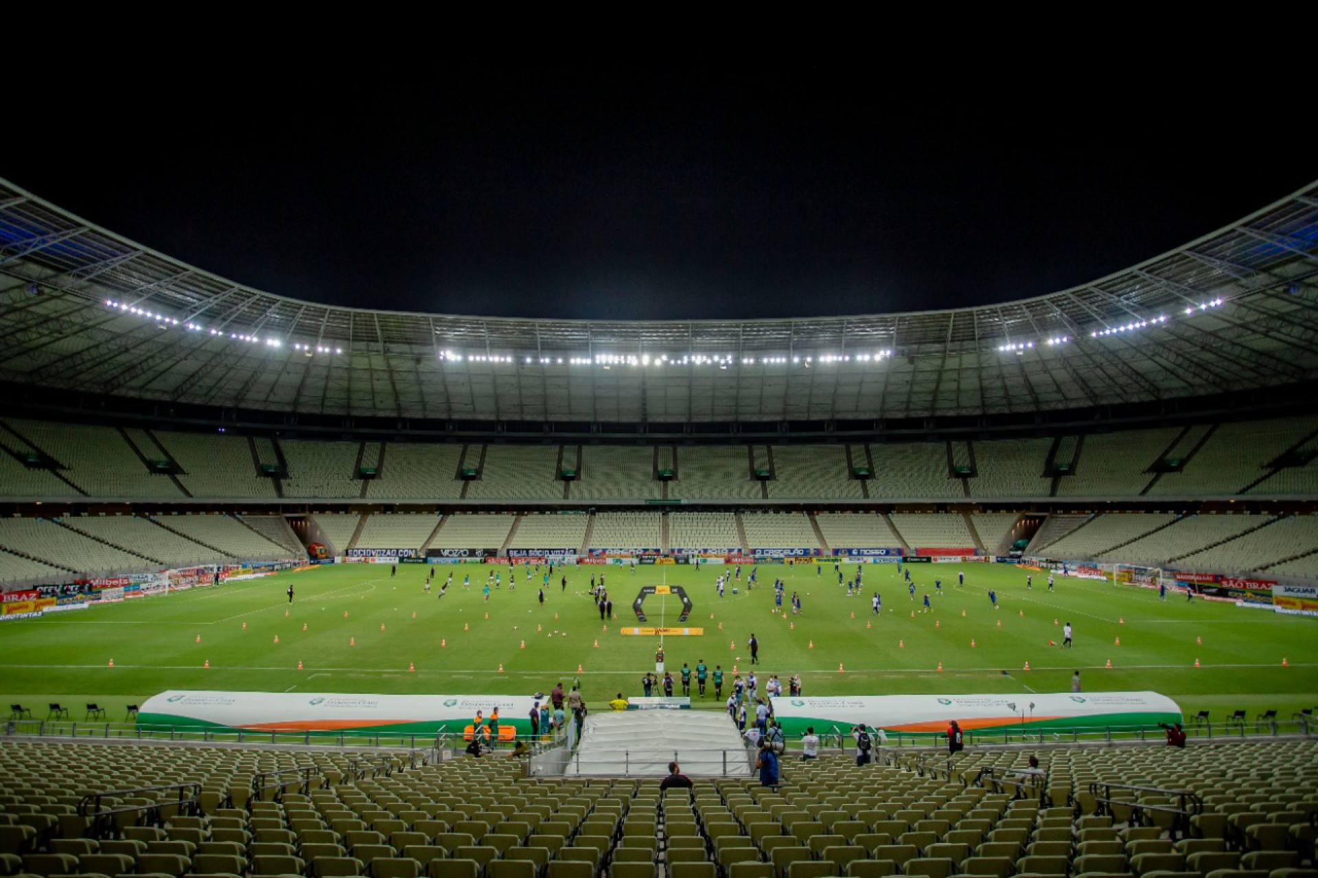 A Arena Castelão é palco dos jogos de Fortaleza e Ceará na Série A (Foto: Aurélio Alves/O POVO)