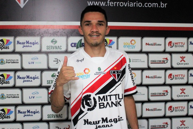 Atacante Luiz Henrique, revelado nas categorias de base do Fortaleza, reforça o Ferroviário no Campeonato Brasileiro Série C