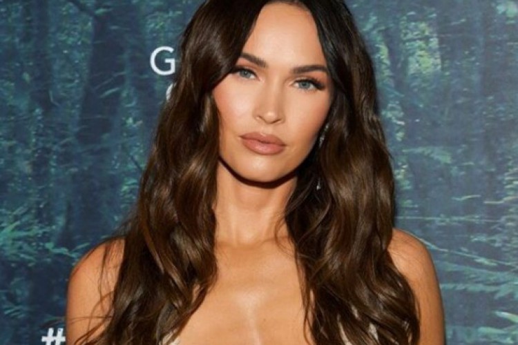 Megan Fox criticou seu ex-marido, Brian Austin Green, por expor seus filhos nas redes sociais
