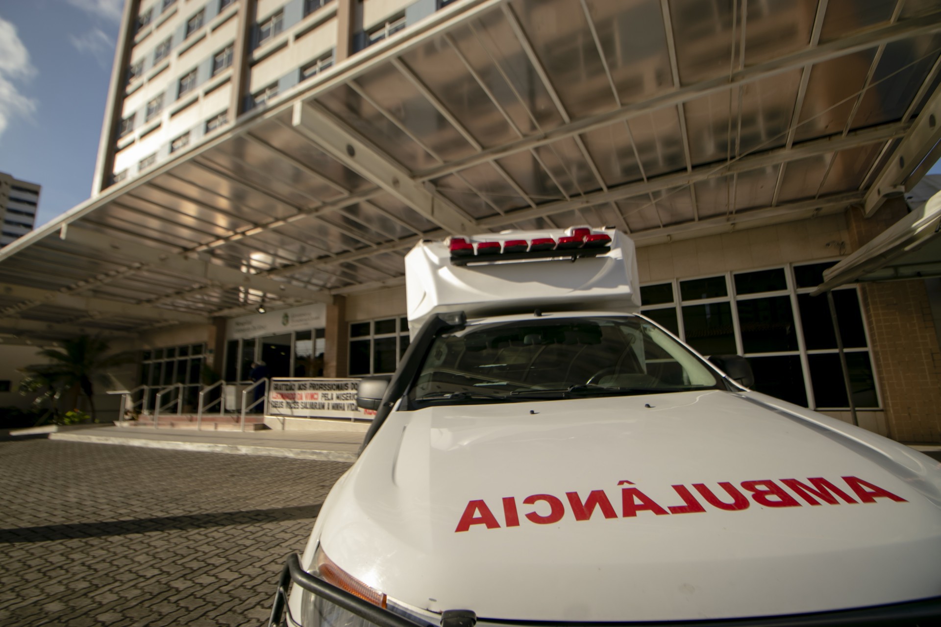 ￼Entrada do Hospital Leonardo Da Vinci sem grandes movimentações nessa quarta