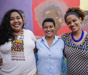 FORTALEZA, CE, BRASIL, 17.11.2020: Nossa cara - Mandato Coletivo do PSOL - Adriana Gerônimo, Louise Anne de Santana e Lila M. Salu formam trio eleito, com 9.824 votos, para ocupar uma das 43 cadeiras da Câmara Municipal. Em época de COVID-19. (Foto: Aurelio Alves/O POVO).