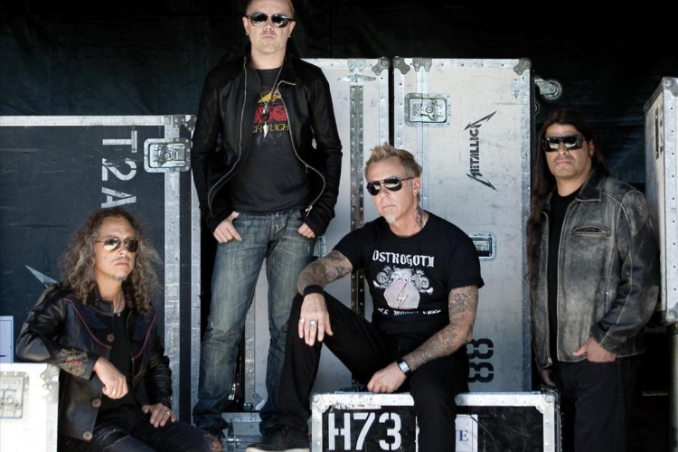 Acompanhe a agenda de transmissões ao vivo online - live - de artistas nacionais e internacionais para hoje, segunda-feira, 23 de novembro (23/11); banda de heavy metal Metallica apresenta semanalmente shows históricos de seu acervo