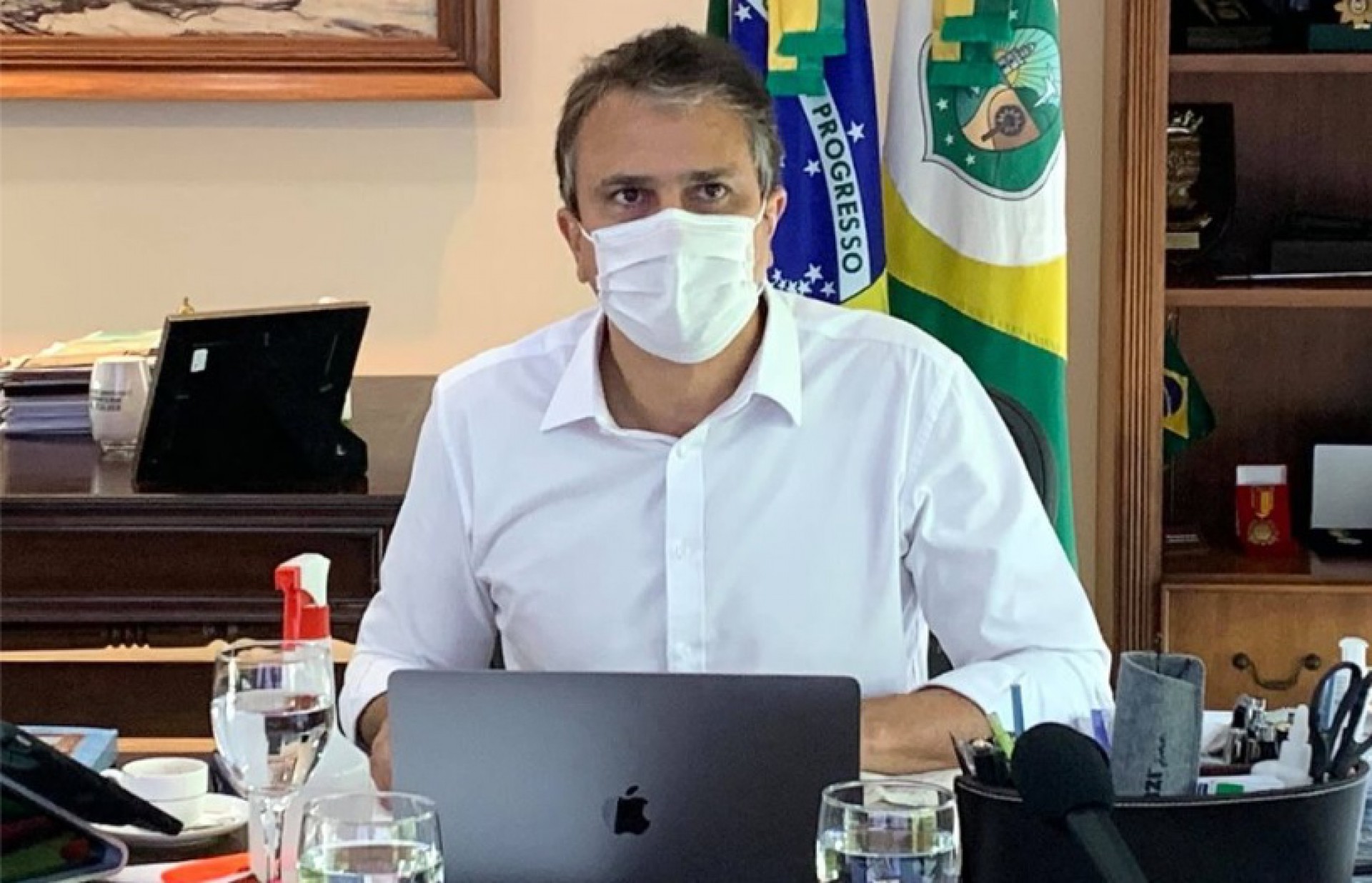 Governador Camilo Santana diz que Ceará pode ter mais de 1,5 milhão de pessoas imunizadas até junho de 2021 (Foto: Divulgação)