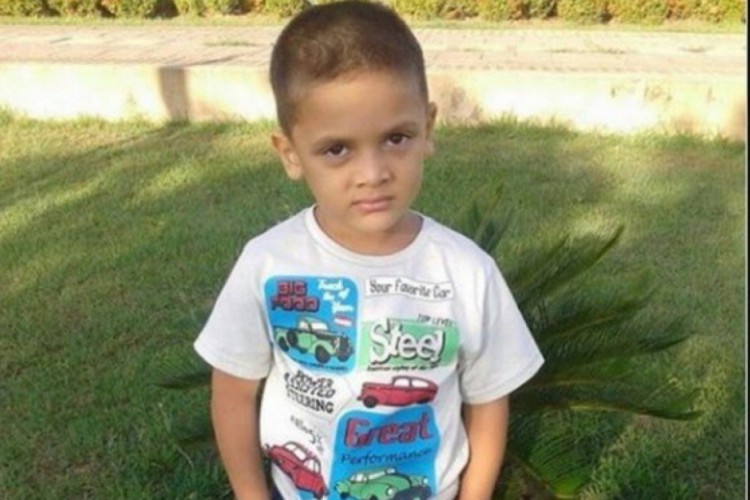 Rhuan foi morto a facadas por mãe e a companheira dela