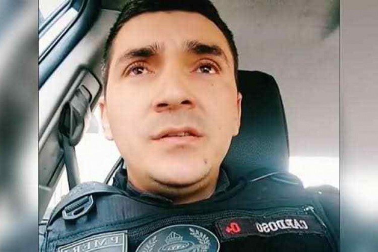  O governador em exercício, Cláudio Castro, se pronunciou sobre a morte do policial militar em uma postagem numa série sobre segurança pública no Twitter neste domingo, dia 6.