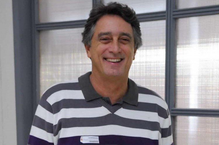 Ator Eduardo Galv&atilde;o morreu por complica&ccedil;&otilde;es de Covid-19