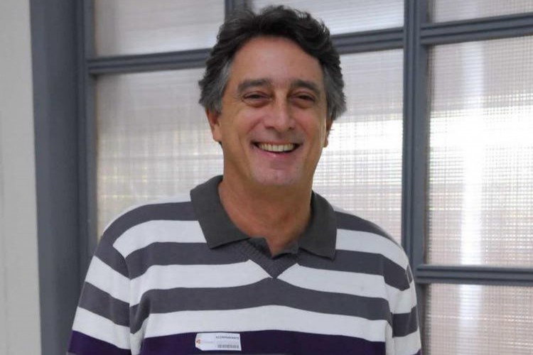 Ator Eduardo Galv&atilde;o morreu por complica&ccedil;&otilde;es de Covid-19