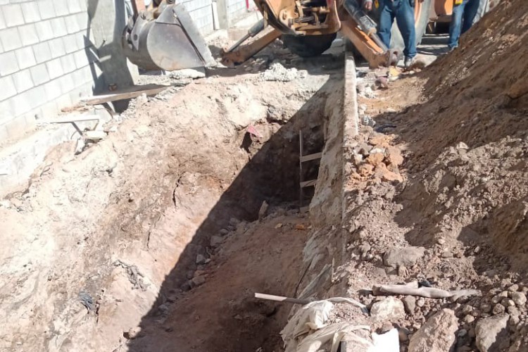 Soterramento em obra da avenida Fernandes Távora 