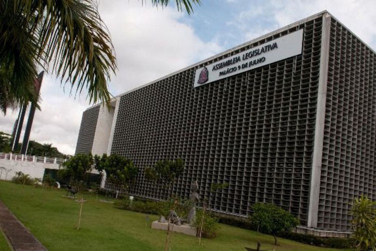 Cidadania afasta deputado acusado de importunação sexual na Alesp