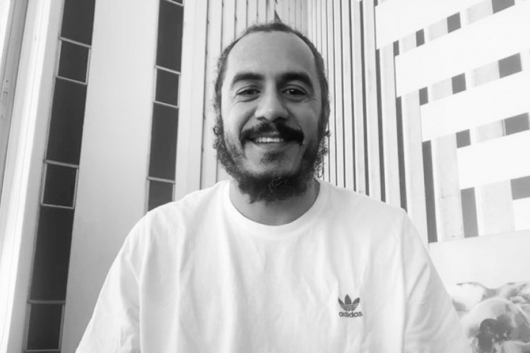 Acompanhe a agenda de transmissões ao vivo online - live - de artistas nacionais e internacionais para hoje, domingo, 20 de dezembro (20/12); rapper Marcelo D2 é uma das atrações da noite