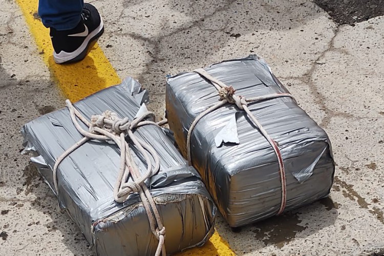 A droga estava em um casco de um navio que seguiria para a Europa. Foto: Polícia Federal