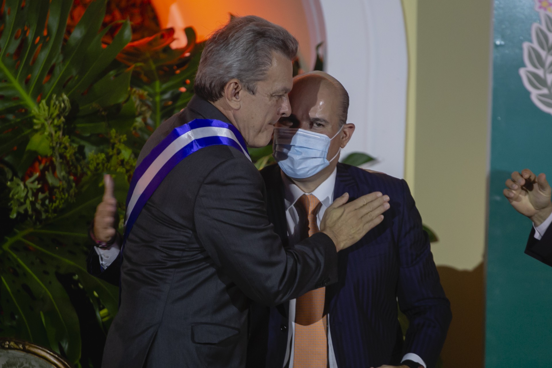 Sarto e o ex-prefeito Roberto Cláudio (Foto: Aurelio Alves)