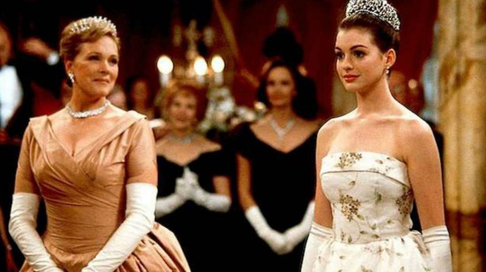 O filme Diário da Princesa agradou o público e ganhou uma sequência, Diário da Princesa 2: O casamento real
