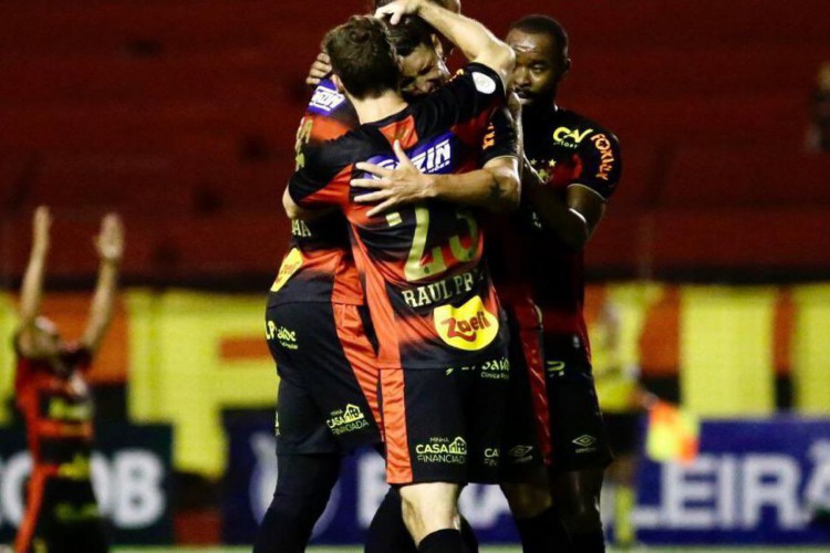 Brasileiro: Sport e Goiás vencem confrontos diretos contra o Z-4