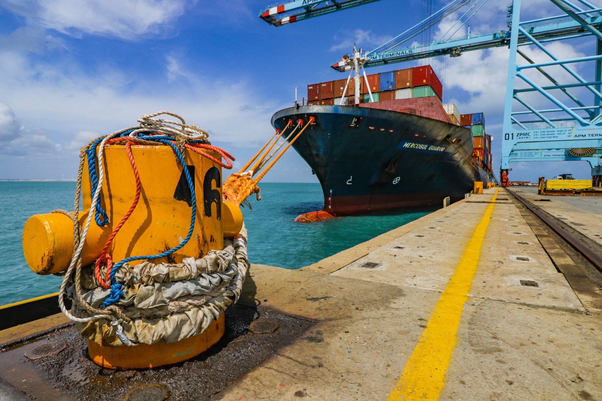 Hub marítimo e boas relações diplomáticas internacionais ajudam exportações cearenses (Foto: FCO FONTENELE)