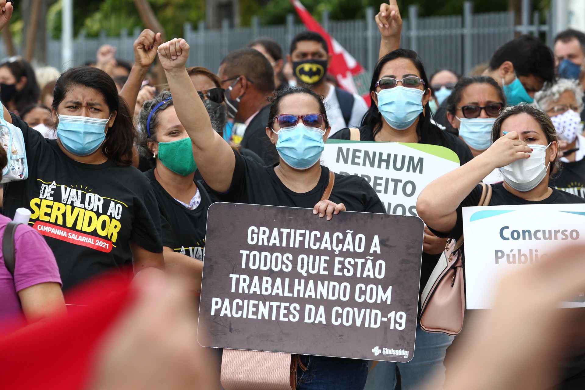 Protesto de servidores do município contra a reforma da Previdência (Foto: FABIO LIMA)