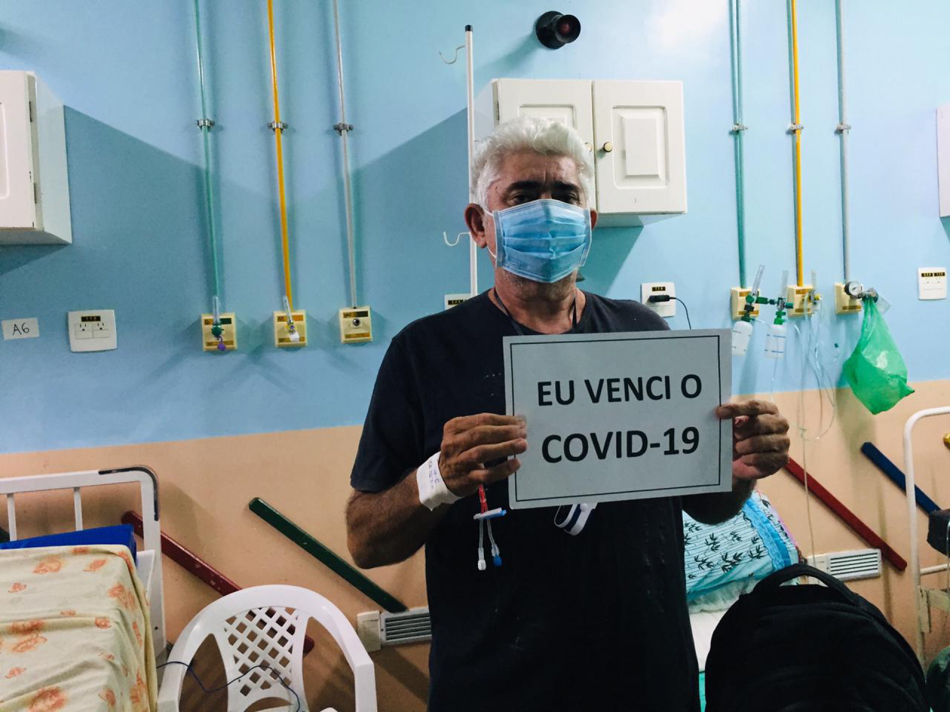 ￼EVERARDO GIRÃO esteve internado por Covid-19 no Hospital Jofre Cohen, em Parintins, no Amazonas. (Foto: Arquivo pessoal)