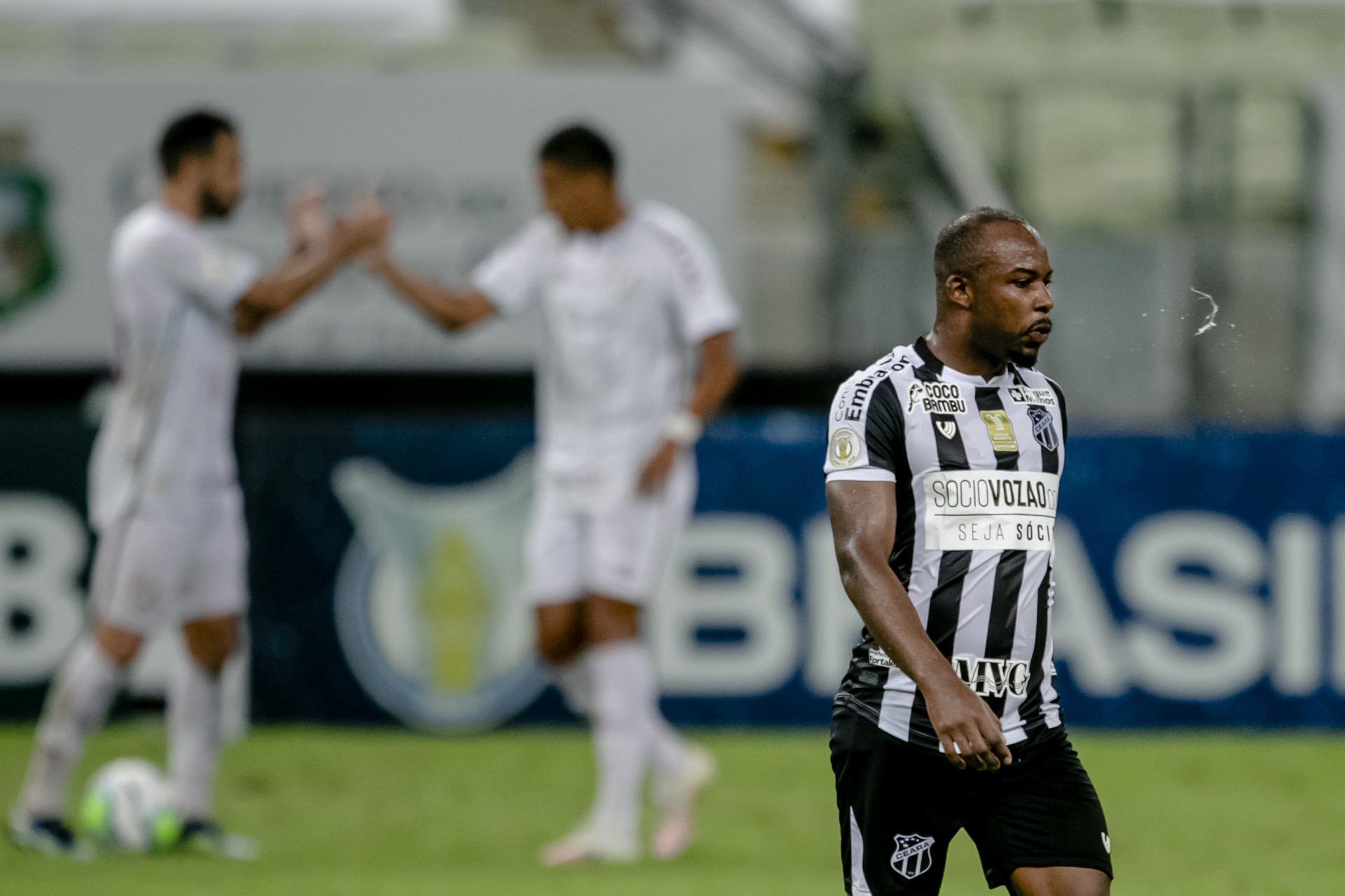 Ceará criou chances, mas Fluminense mostrou mais eficiência no Castelão (Foto: Aurelio Alves)