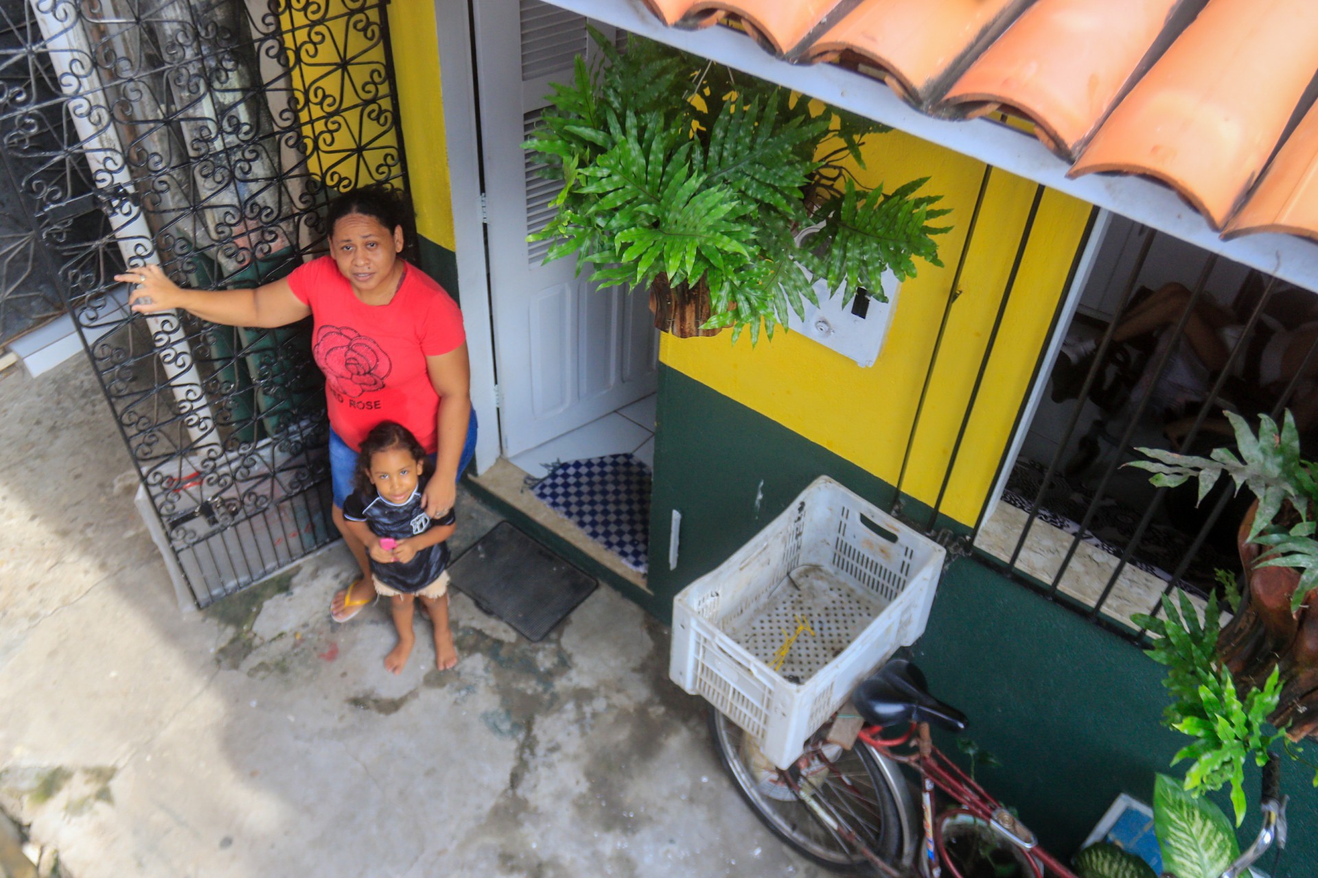 PROJETO realizará reformas em três casas da comunidade  (Foto: BARBARA MOIRA)