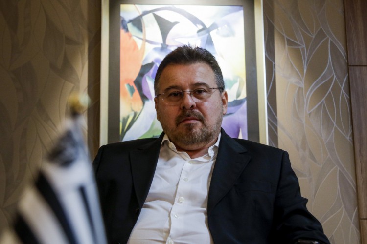 Ceará, de Robinson de Castro, vai chegar ao quinto ano seguido na Série A