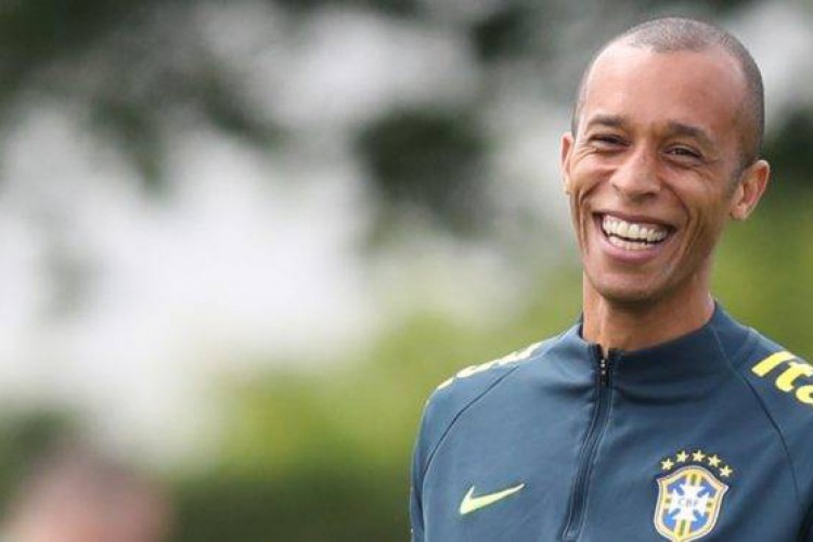 Miranda fechou contrato pro produtividade com o Tricolor Paulista 