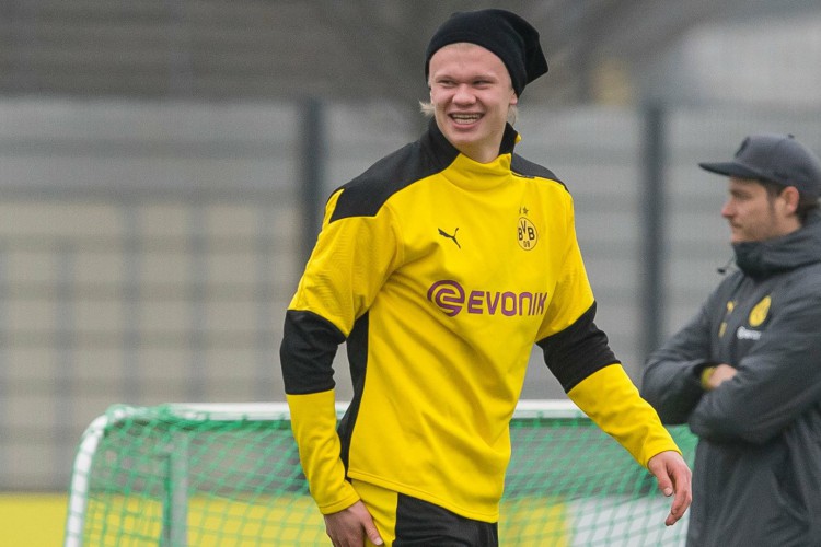 Haaland deve estar em campo para o confronto de volta contra o Sevilla na UEFA Champions League