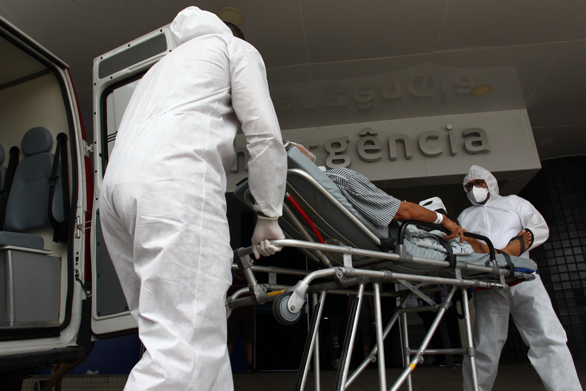 N&uacute;meros foram atualizados pela Secretaria da Sa&uacute;de do Estado, neste s&aacute;bado, 13 (Foto: FABIO LIMA)