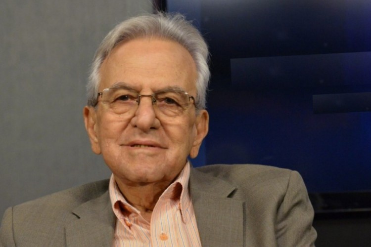 Ex-governador de Goiás morre de covid-19 após 3 dias à espera de vaga em UTI