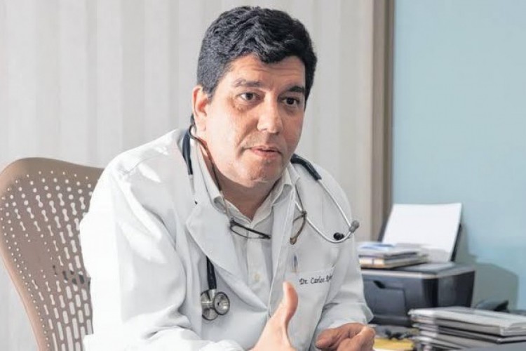 ￼Dr, Cabeto é médico e professor da UFC