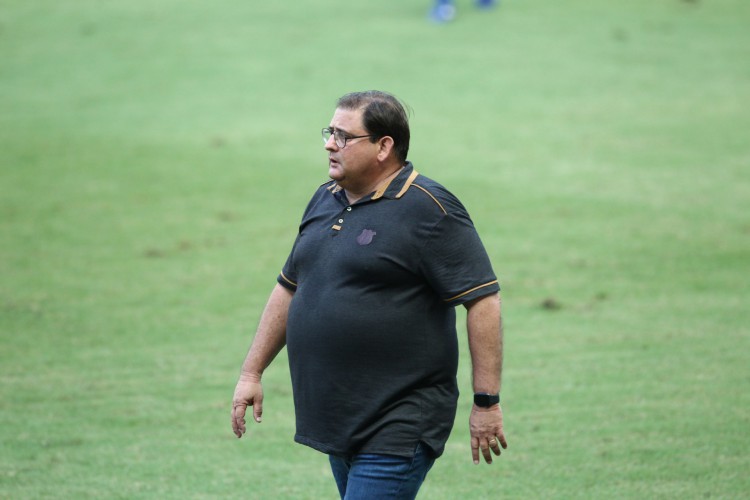 Guto Ferreira, t&eacute;cnico do Cear&aacute;