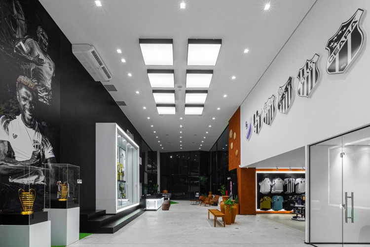 Nova loja do Ceará na sede do clube