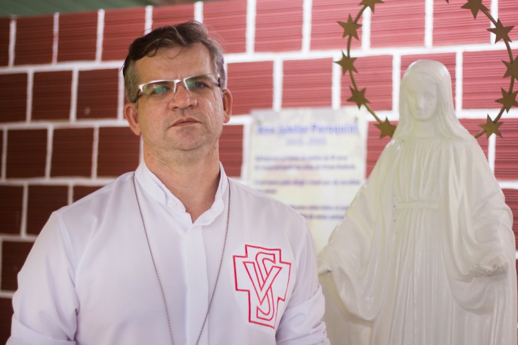 Padre Gilvan Manuel da Silva: fé e esperança na dor