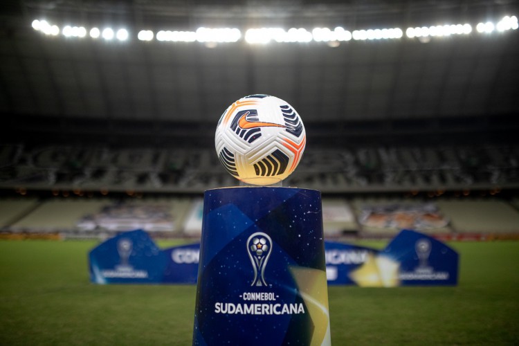Ceará inscreve 45 jogadores na Copa Sul-Americana; confira lista