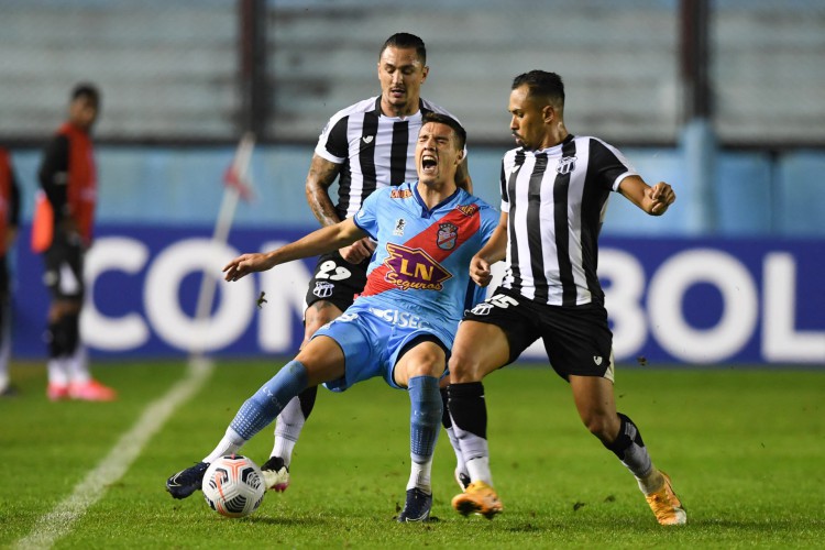 Partida entre Ceará e Arsenal-ARG, pela Copa Sul-Americana 
