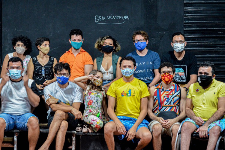 O projeto "Chorume: laboratório em  teatro documentário" aborda o lixão de Iguatu