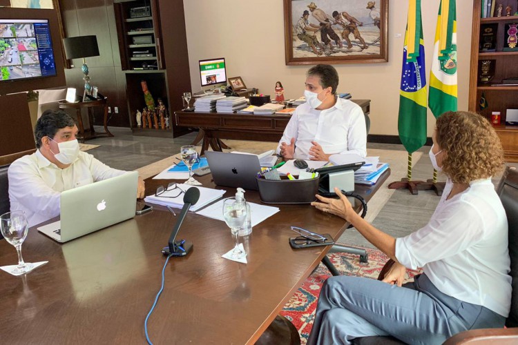 Reunião com o Comitê de enfrentamento à pandemia da Covid-19.