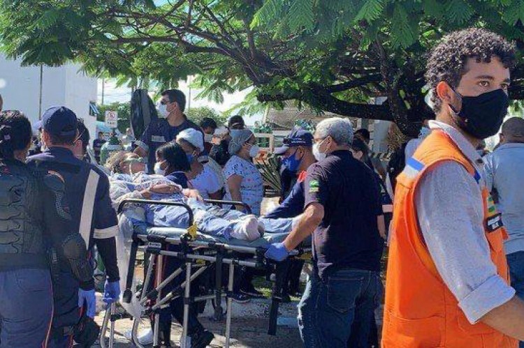 Incêndio em ala Covid de hospital na Zona Norte de Aracaju.