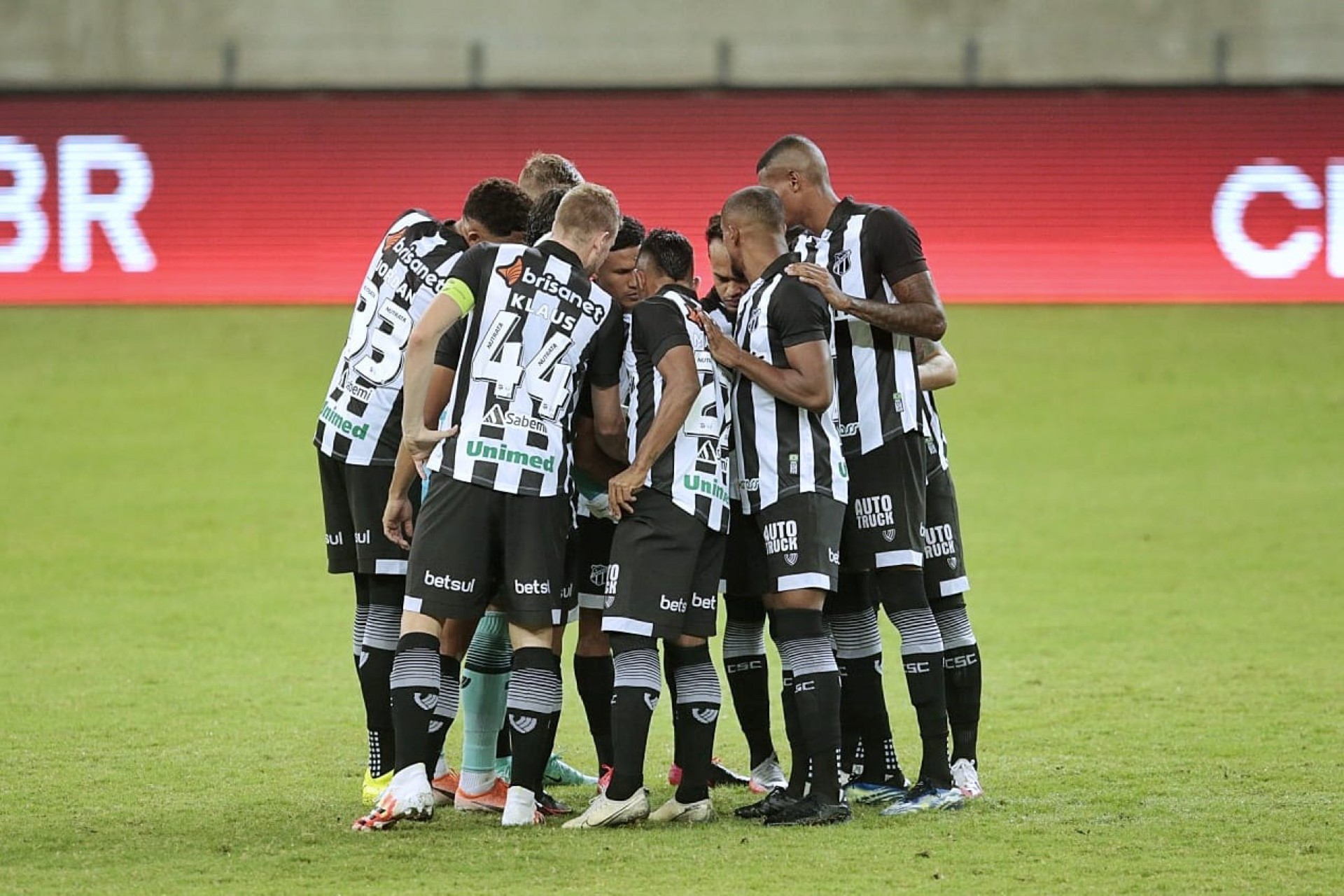 Ceará x Fortaleza, na Arena Castelão, pela jogo de volta da terceira fase da Copa do Brasil (Foto: Aurélio Alves)
