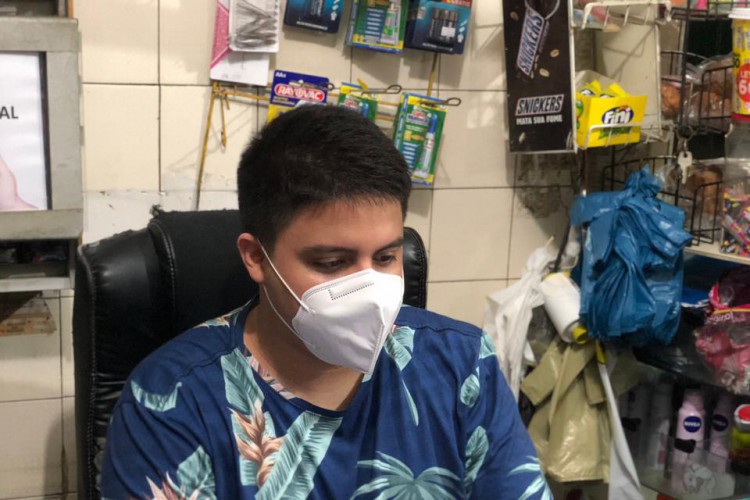 Ygor começou o "mutirão" dentro do comércio da família dele no inicio desta semana