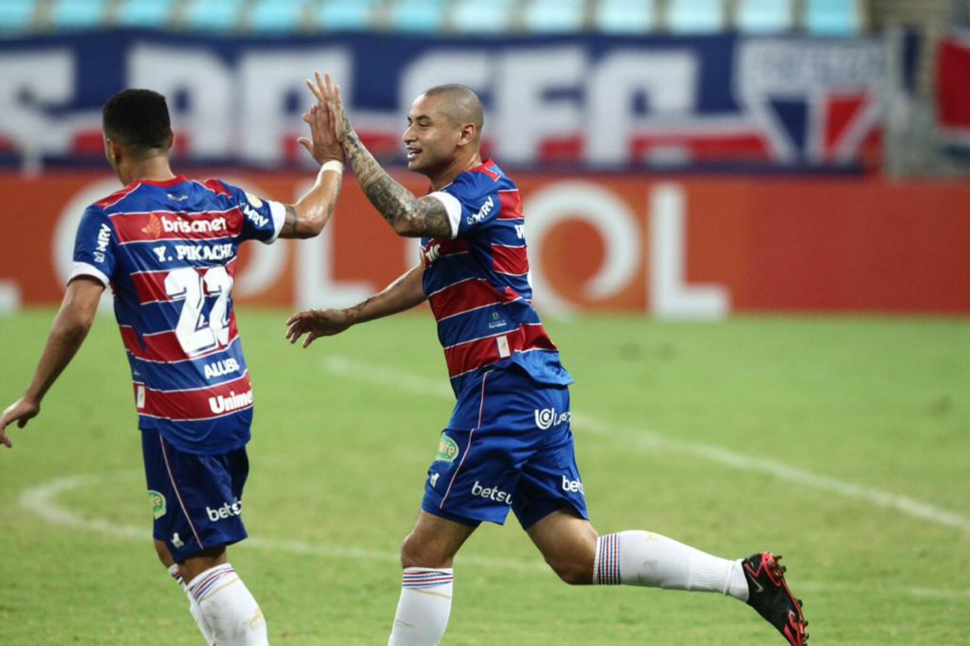 Wellington Paulista marcou seu oitavo gol na temporada 2021, se isolando na artilharia do Fortaleza  (Foto: Fábio Lima / O POVO)