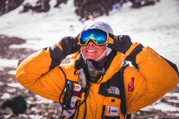 Aretha Duarte, primeira mulher negra latino-americana a chegar ao cume do Everest(Foto: Gabriel Tarso/ Divulgação)