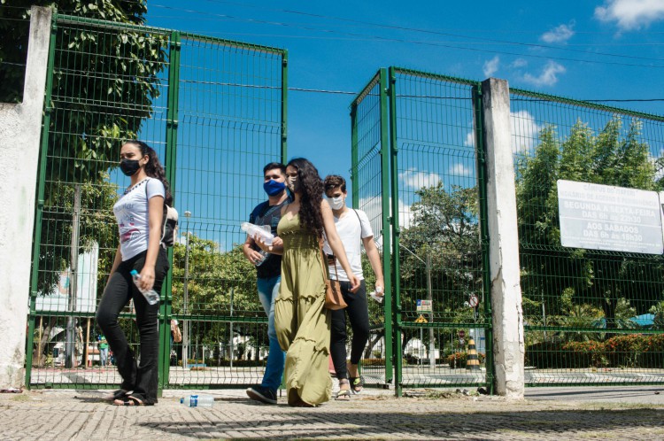 Movimentação de candidatos foi tranquila, sem registros de aglomerações