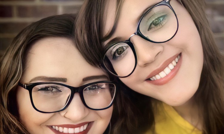 A conquista significou um alívio pra mãe, que temia que mais situações como a da escola pudessem acontecer com a filha 