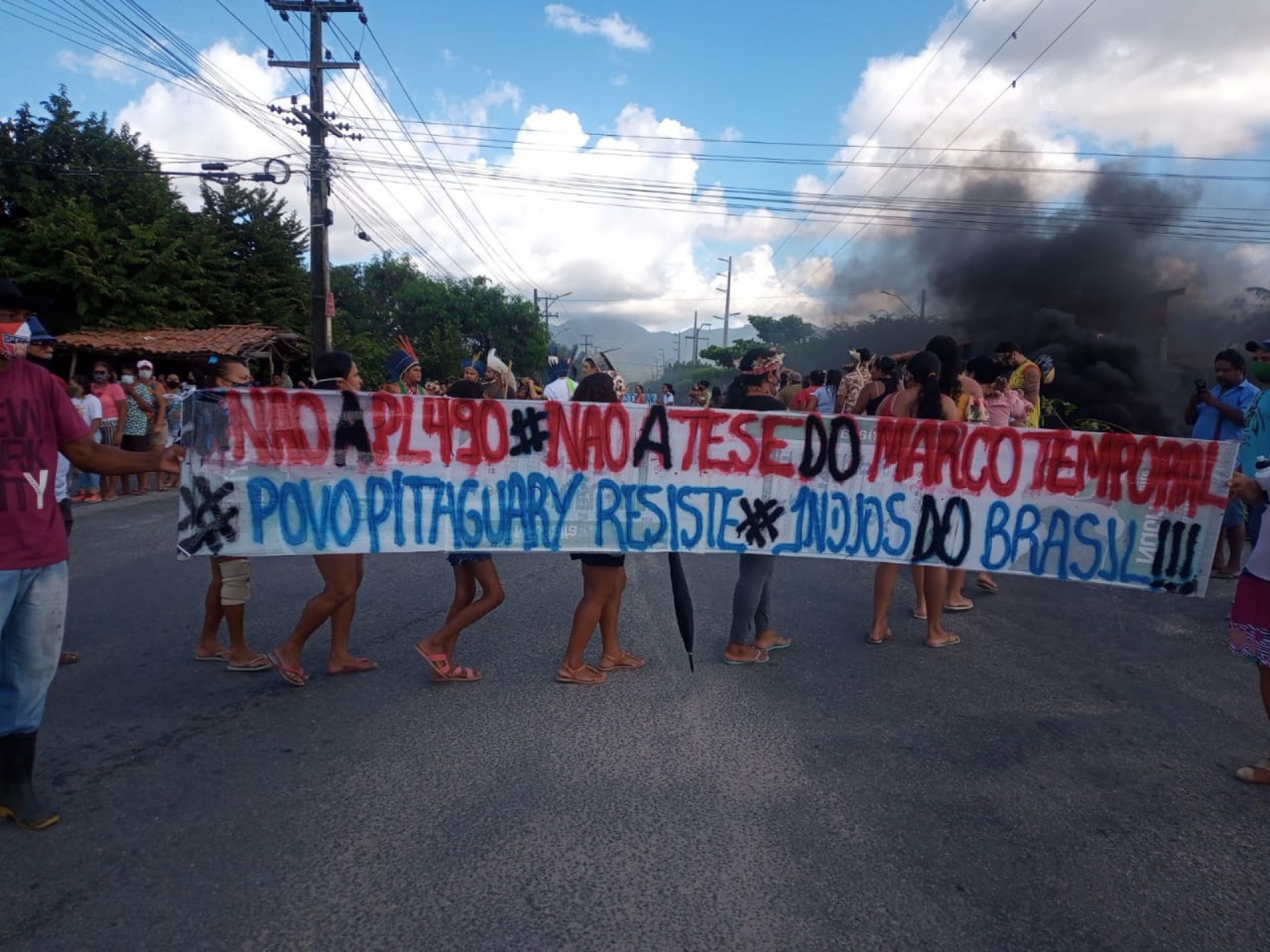 Povo Pitaguary protesta contra PL 490 e tese do marco temporal  (Foto: Divulgação/Oprince)