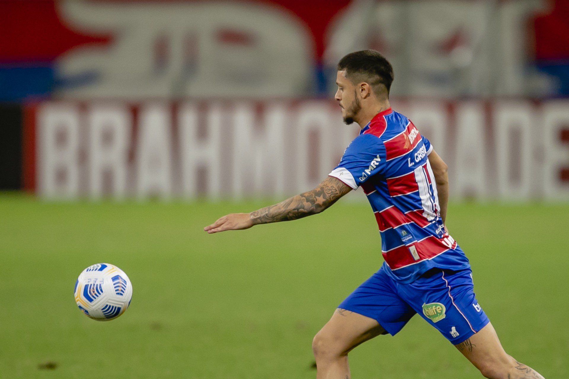 Lucas Crispim acredita num confronto equilibrado do melhor mandante (Fortaleza) contra o melhor visitante (Bragantino) (Foto: Aurelio Alves)